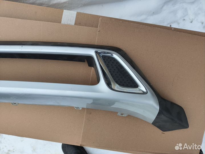 Mitsubishi Outlander 3 накладка бампера передняя