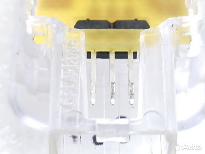 Плафон подсветки салона Land Rover Discovery 5