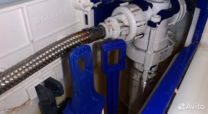 Ремонт и установка унитаза, инсталяции. Сантехник