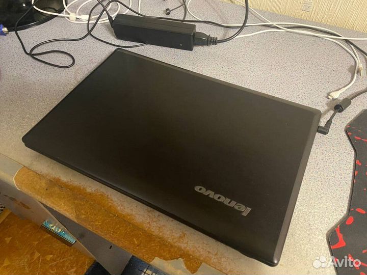 Мощный ноутбук Lenovo 15.6