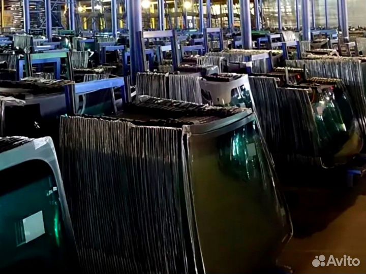 Стекло лобовое Bobcat