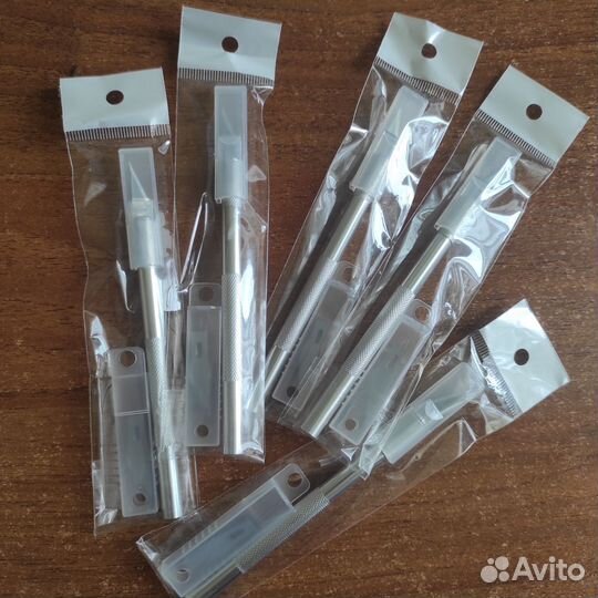 Нож канцелярский (скальпель)