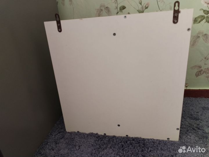 Шкаф с зеркалом в ванную новое