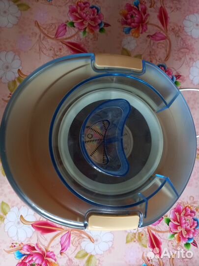 Соковыжималка электрическая