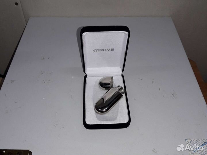 Зажигалка бензиновая