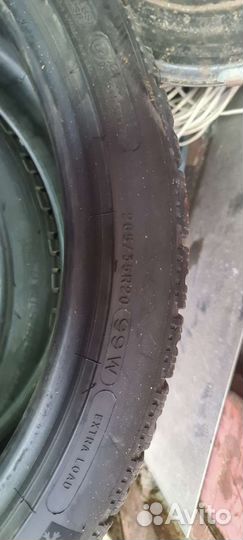 Michelin Alpin 4 265/35 R20 и 295/30 R20 101W