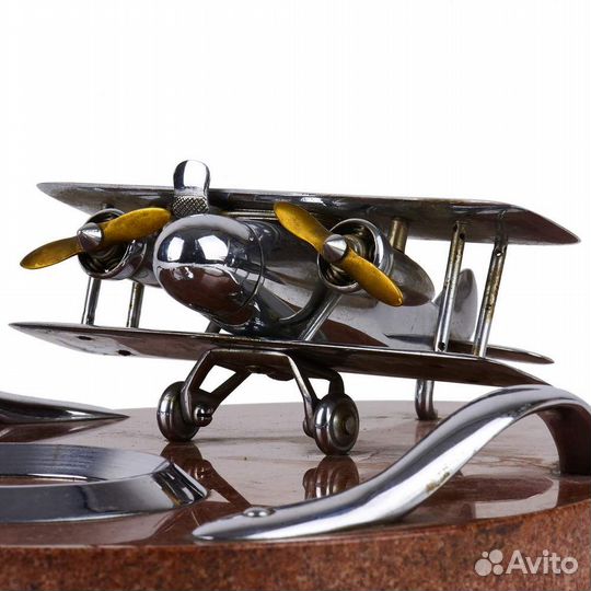 Антикварная пепельница для сигар в виде самолета