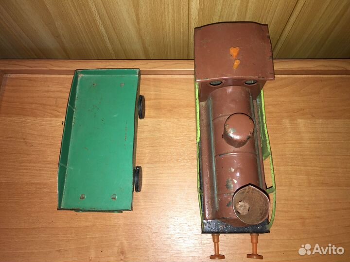 Игрушка СССР паровозик