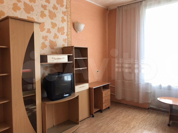 2-к. квартира, 52 м², 2/3 эт.