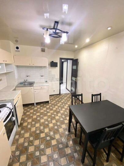 3-к. квартира, 76 м², 1/10 эт.