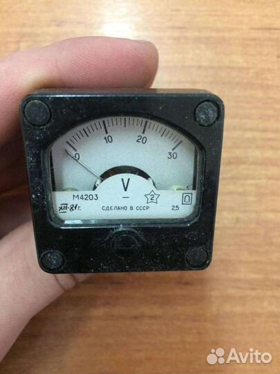М4203, 81 г.в. 2,5 кл (пред.изм 0-30 V)