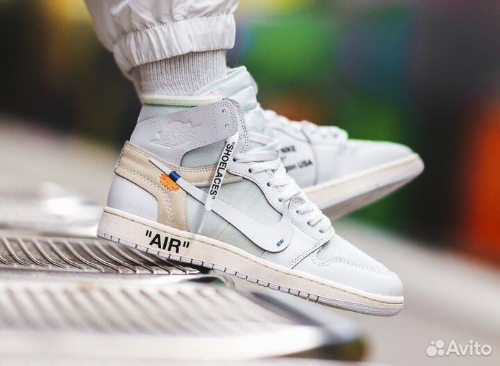 Nike Air Jordan 1 Retro High «Off-White White»