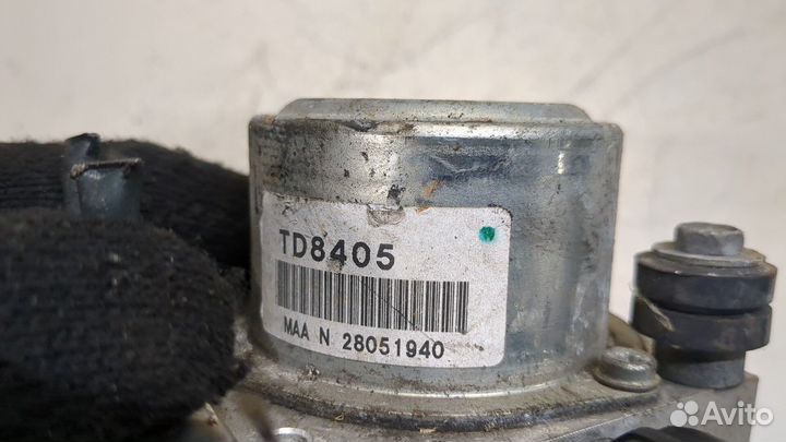 Блок абс, насос Nissan Juke, 2012