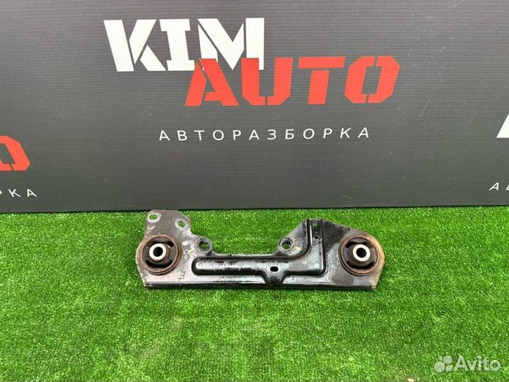 Крепление редуктора заднее Infiniti Qx50 J55 2.0