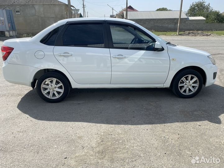 LADA Granta 1.6 МТ, 2014, 180 000 км