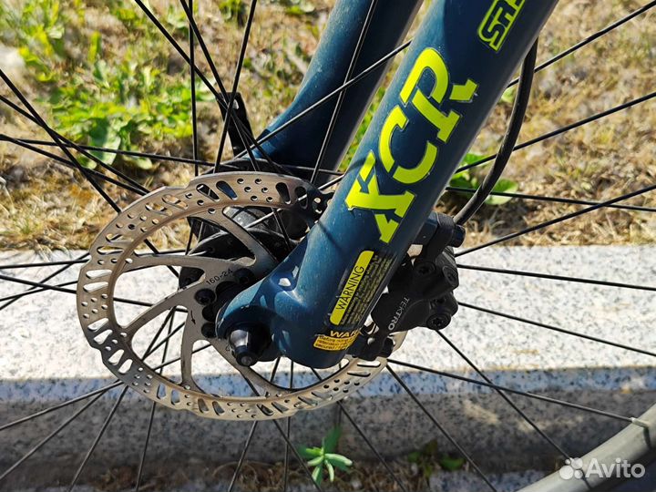 Jamis trail x expert deore simano suntour air disk