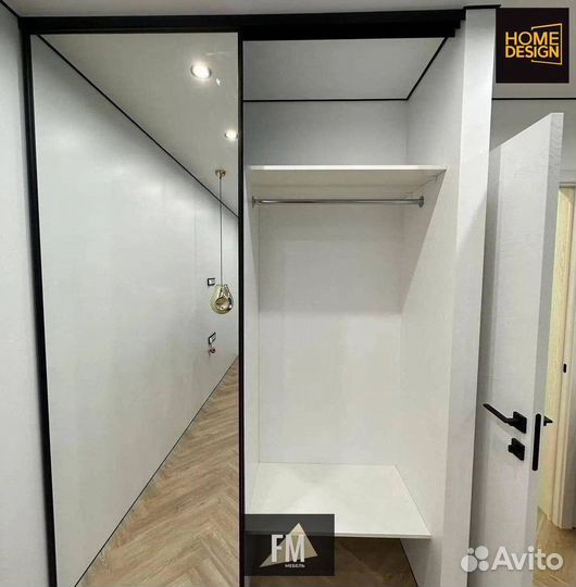 Шкаф купе зеркальный