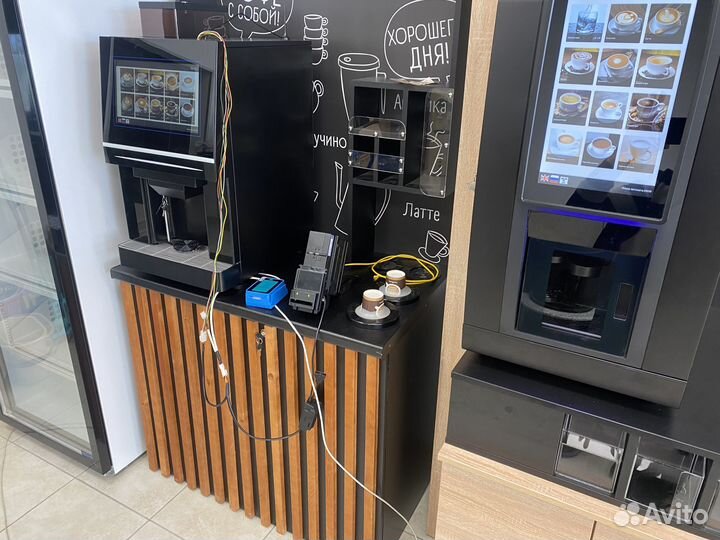 Профессиональная кофемашина для кофейни Jetinno