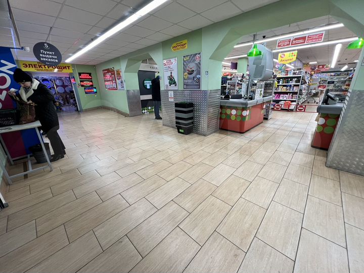 Торговая площадь, 240 м²