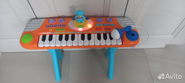 Детский синтезатор с микрофоном