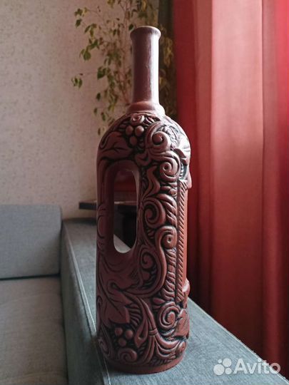 Глиняная бутылка