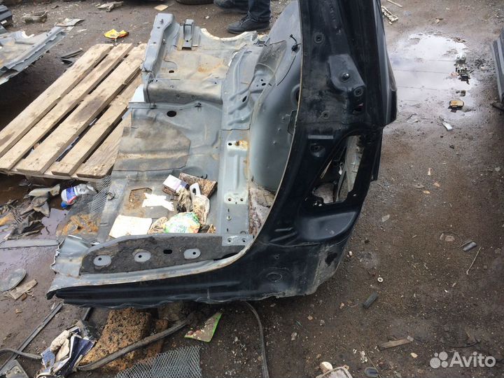 Крыло заднее Мерседес гл W164,X164