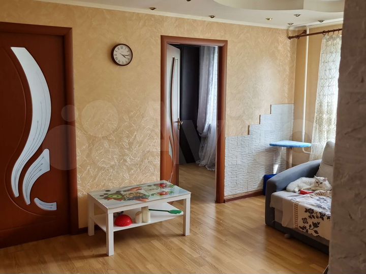 4-к. квартира, 63 м², 2/5 эт.