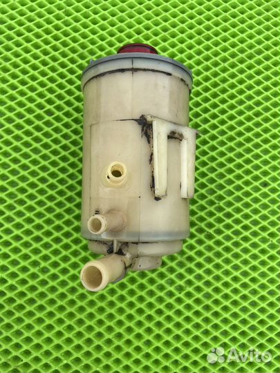 Хонда сабер бачок гур