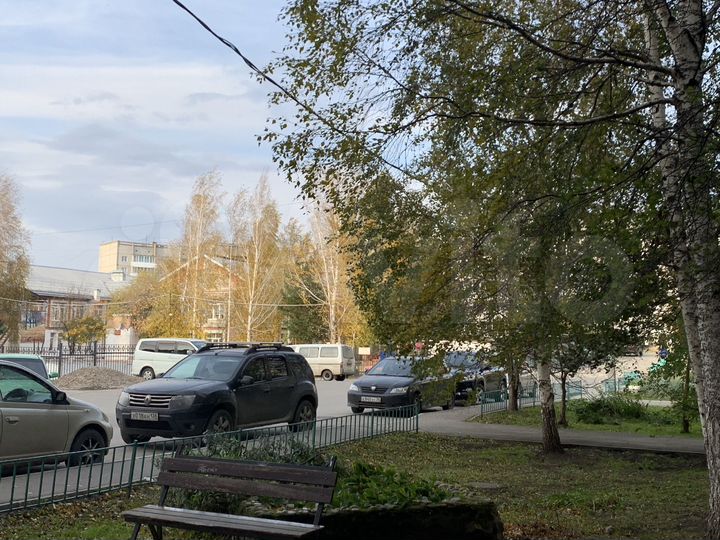 3-к. квартира, 63 м², 1/5 эт.