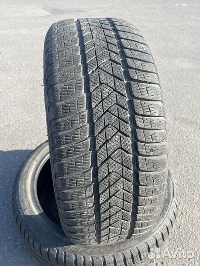 Pirelli Winter Sottozero 3 245/40 R19