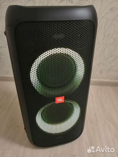Акустическая колонка jbl partybox 100