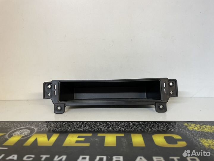 Лоток передней консоли Solaris Солярис 2011-2017