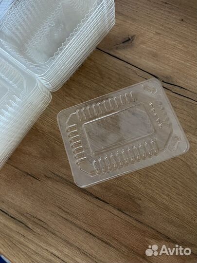 Пластиковый контейнер