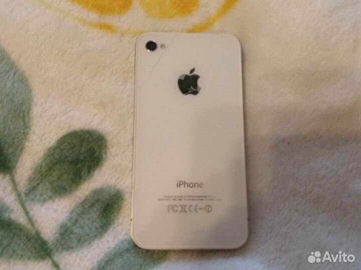 iPhone 4, 16 ГБ