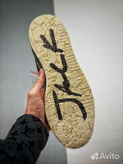 Кроссовки Travis Scott Jumpman