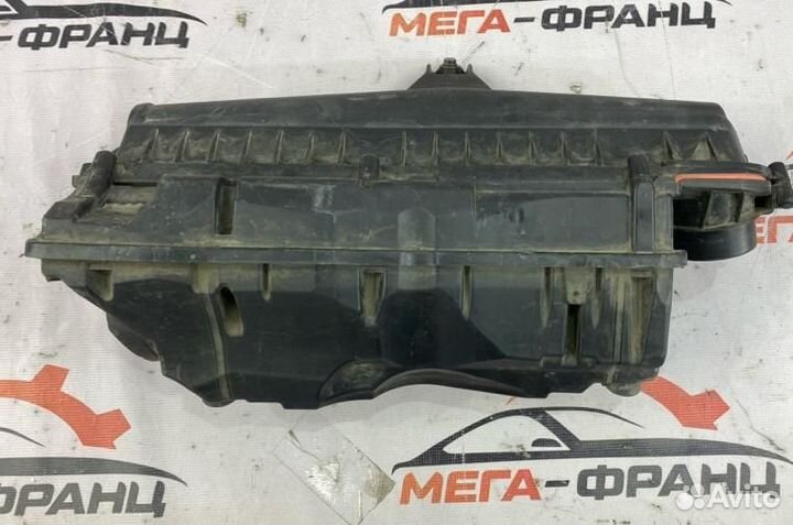 Корпус воздушного фильтра Peugeot 308 хэтчбек EP6C