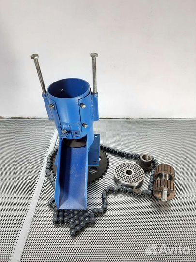 Гранулятор комбикорма бытовой