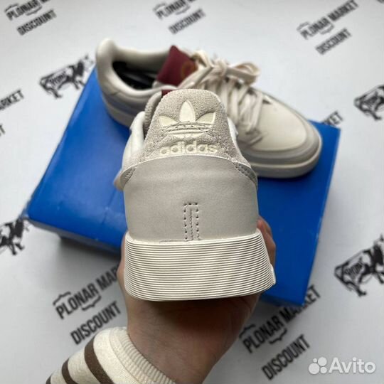 Оригинал 39 eu adidas originals supercourt