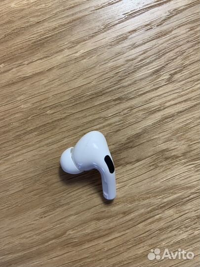 Airpods pro левый наушник (не работает) a2084