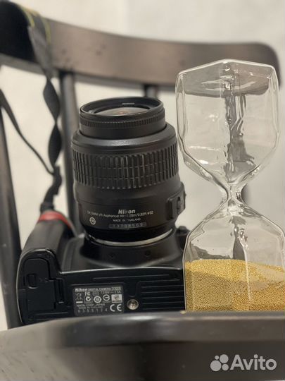 Камера nikon d 3000 б/у