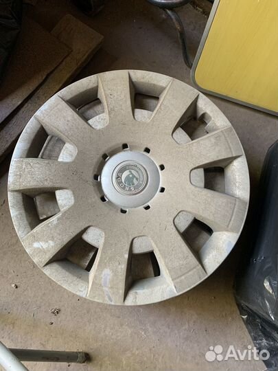 Bridgestone Ice Cruiser 7000 215/60 R16