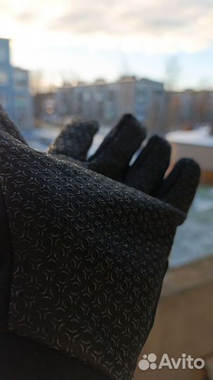 Перчатки Nike HyperWarm