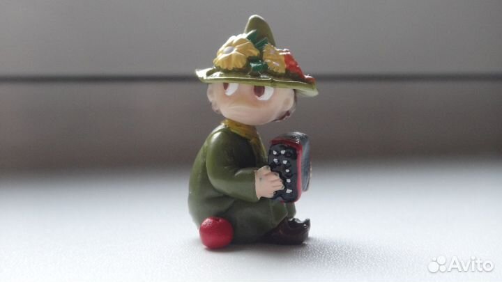 Игрушки из киндер сюрприза (Муми-тролли, Ландрин)