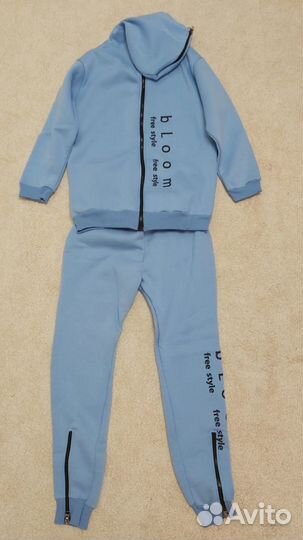 Спортивный костюм женский