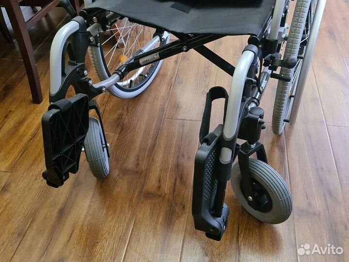 Инвалидная коляска активного типа