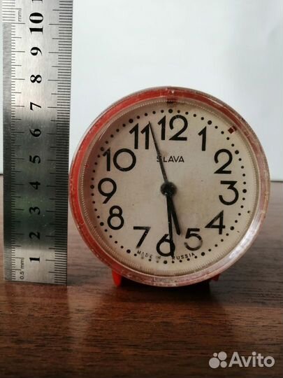 Часы будильник СССР Слава
