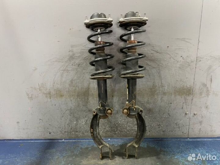 Стойки комплект передние Audi A6 C7