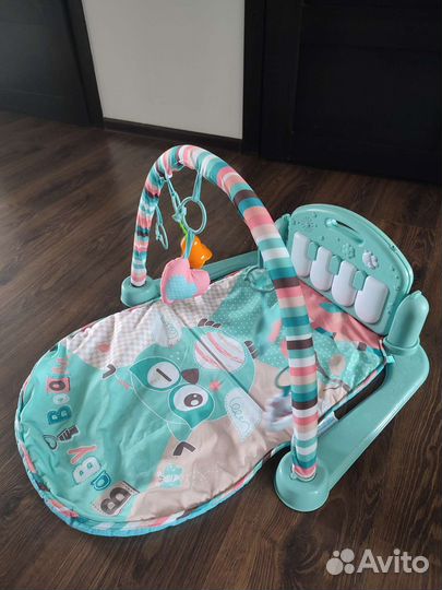 Развивающий коврик с пианино