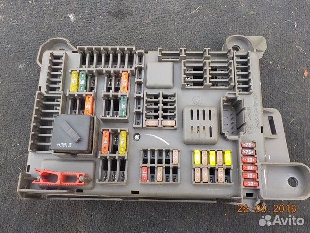 Блок предохранителей задний Bmw X5 E70 N55B30A