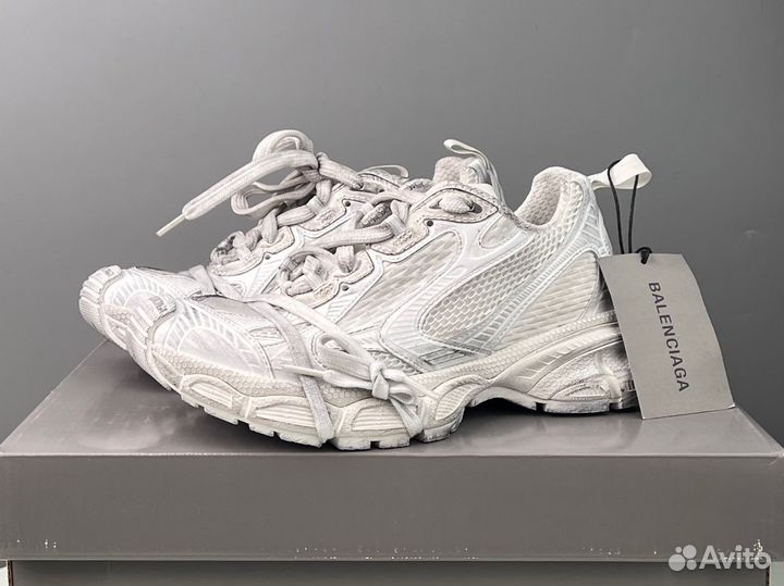 Кроссовки Balenciaga 3XL Worn Out White